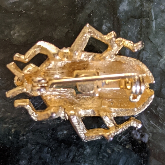 Vintage JJ Beetle Brooch - Picture 3 of 3